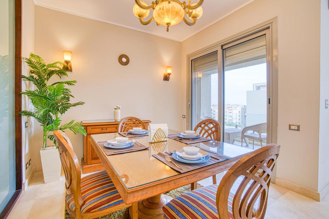 The Suites Near Auc By Elegant Cairo Exterior foto