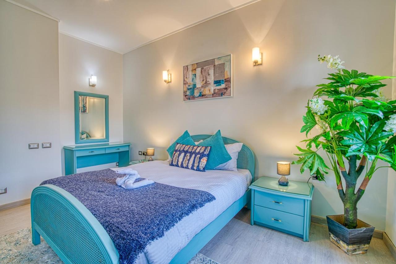 The Suites Near Auc By Elegant Cairo Exterior foto