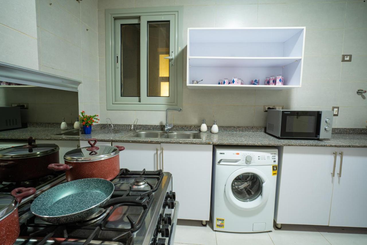 The Suites Near Auc By Elegant Cairo Exterior foto