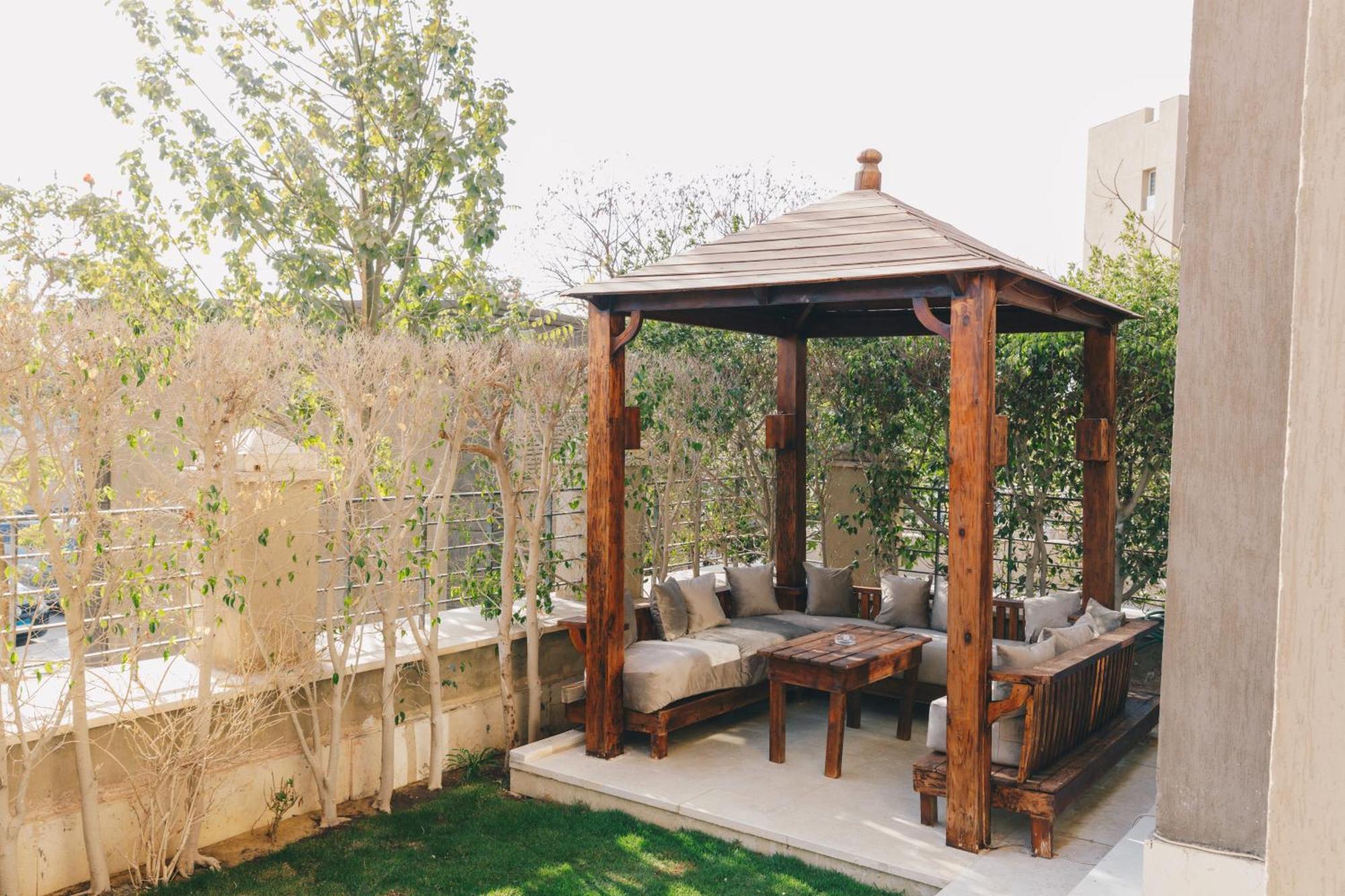 The Suites Near Auc By Elegant Cairo Exterior foto
