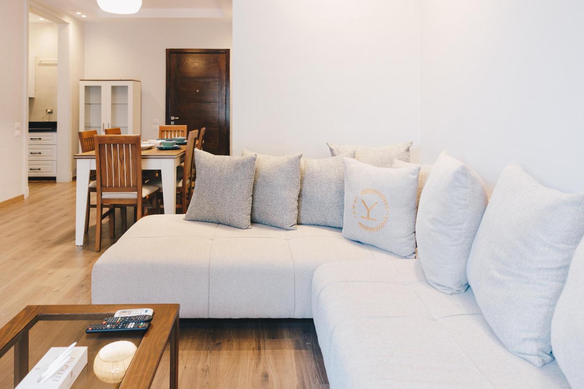 The Suites Near Auc By Elegant Cairo Exterior foto