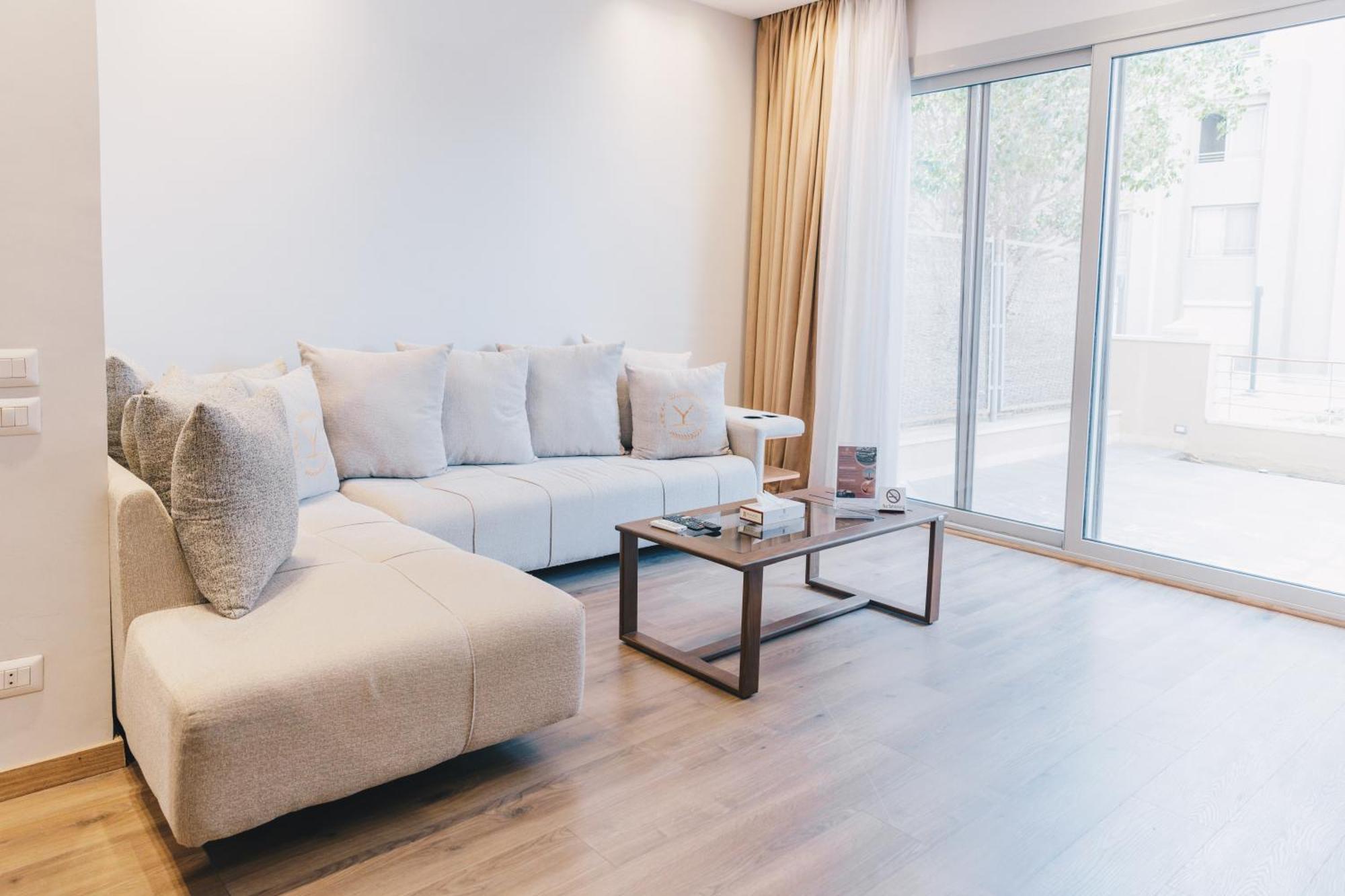 The Suites Near Auc By Elegant Cairo Exterior foto